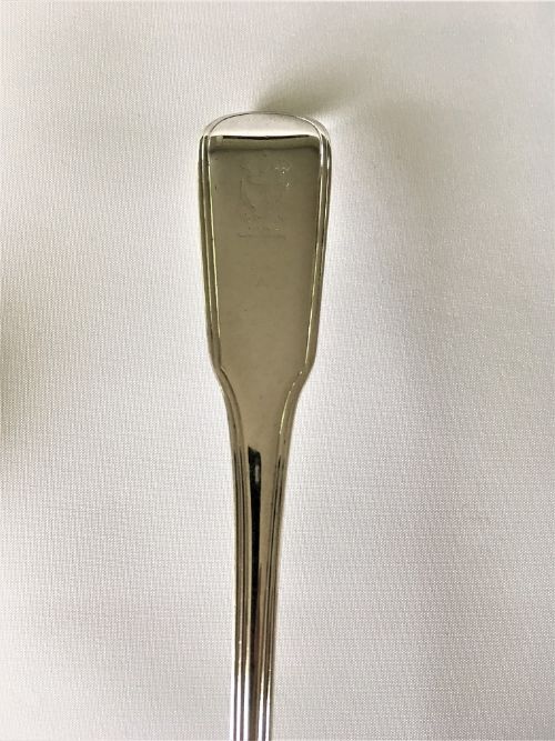 fig 1. A magnificent Georgian Fiddle & Thread silver soup ladle