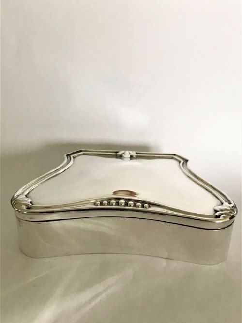 A Handsome Edwardian Silver Trinket Box