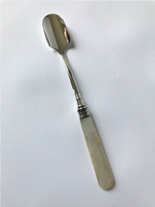 fig 1. A rare Georgian silver & mother-of-pearl Stilton scoop