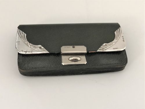 An Art Nouveau Edwardian Silver Mounted Purse