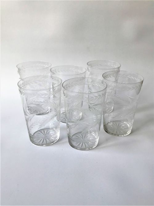 A Charming Set of 6 Edwardian Water/lemonade Glasses