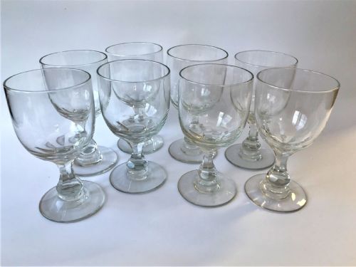 A Set of 8 Large Victorian Wine Rummers/goblets