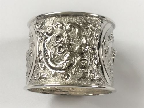 fig 1. An Outstanding Quality Victorian Silver Napkin Ring