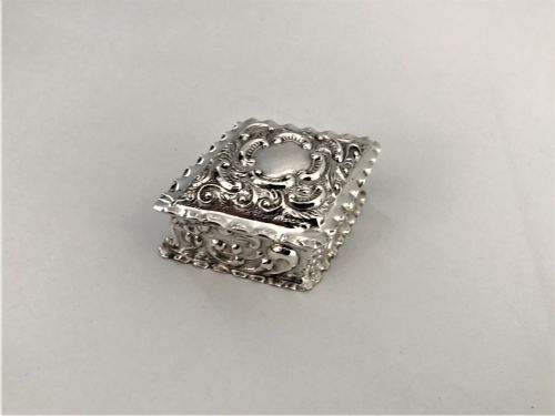 fig 1. An Edwardian Diamond Shaped Silver Pill Box