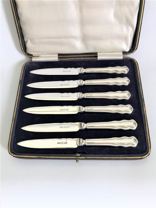 fig 1. A good set of 6 silver handled tea knives