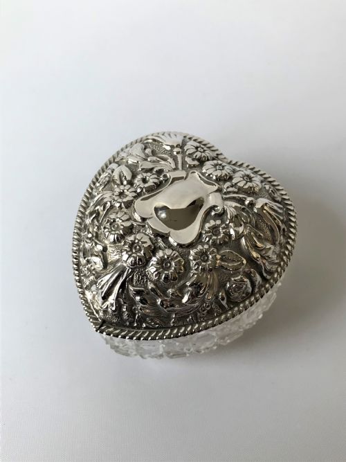fig 1. A Victorian Chester Silver & Glass Heart Trinket Pot