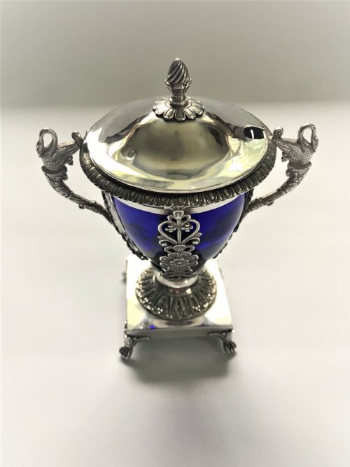 fig 1. A superb early French silver drageoir