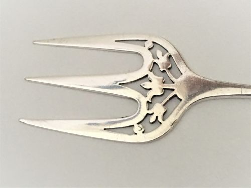 fig 1. A charming Edwardian silver serving fork