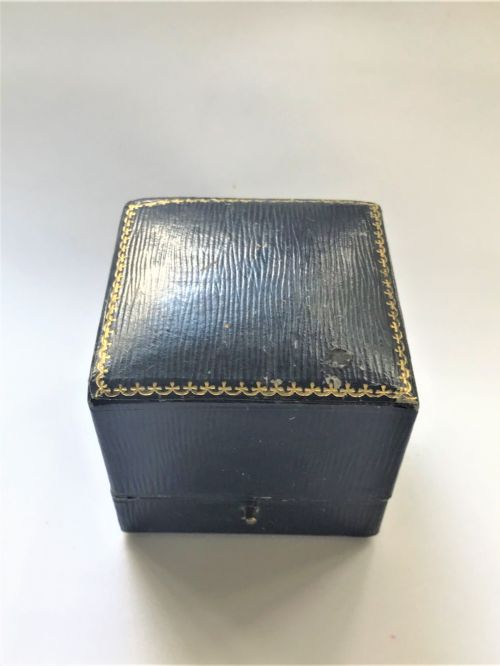 fig 1. A fabulous Edwardian boxed silver napkin ring