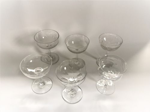 fig 1. A lovely harlequin set of 6 champagne bowls