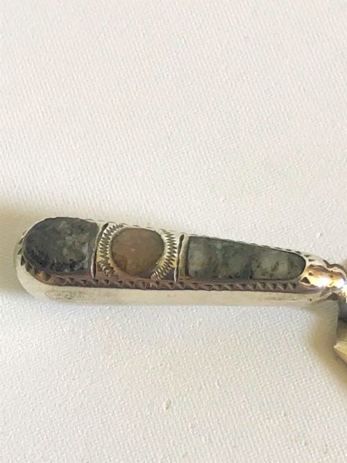 fig 1. A superb Victorian Agate & Silver trowel bookmark