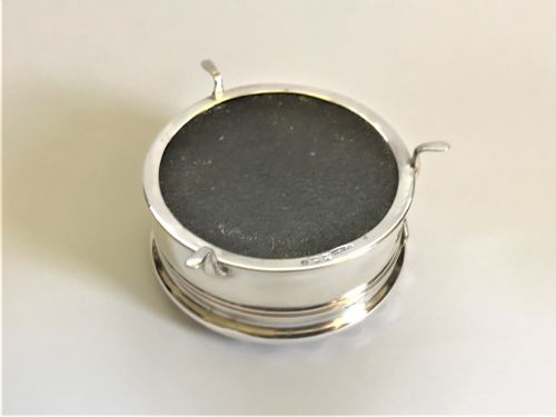 fig 1. A lovely George V Silver Trinket Box