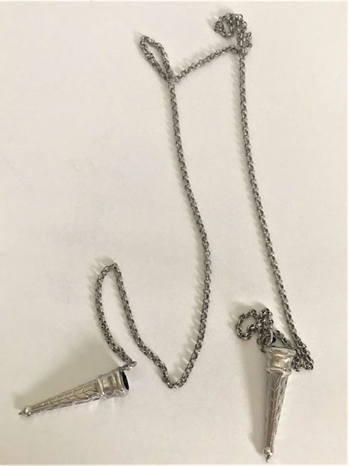 fig 1. A rare pair of Dutch silver needle guards