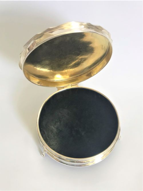 fig 1. A fabulous large silver jewel/cuff link box