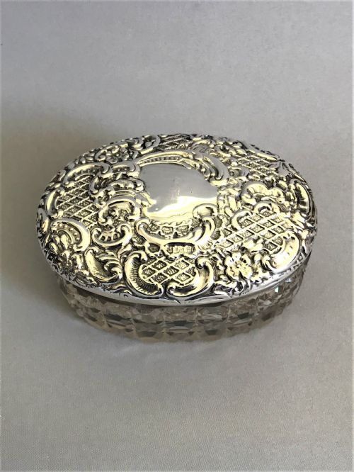 fig 1. A superb late Victorian silver & cut glass trinket pot