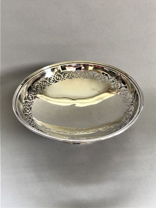 fig 1. A gorgeous Chester silver pierced fruit bowl