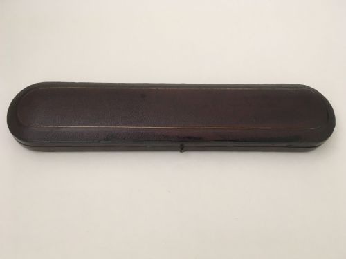 fig 1. A superb Boxed Victorian Solid Silver Wedding Cake Knife