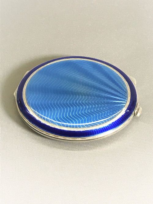 A Fabulous Art Deco Bi-coloured Silver & Enamel Compact