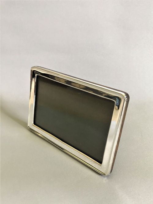 A Stylish Silver Landscape Format Photo Frame