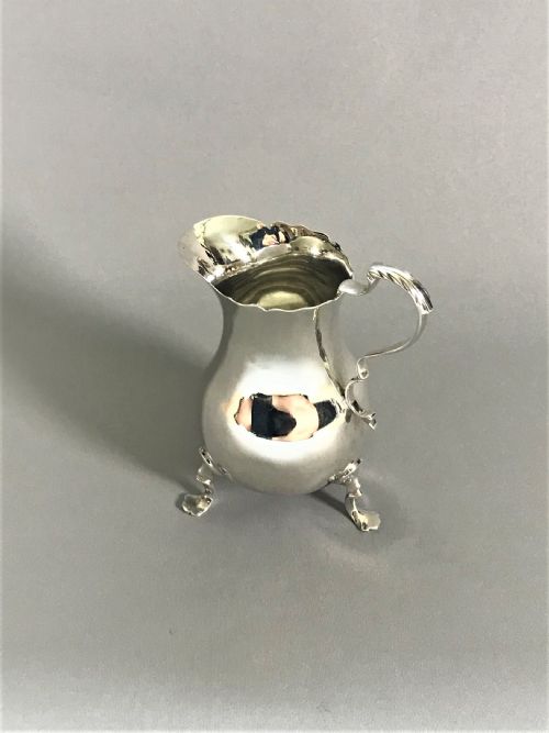 A Lovely Edwardian Baluster Silver Cream Jug