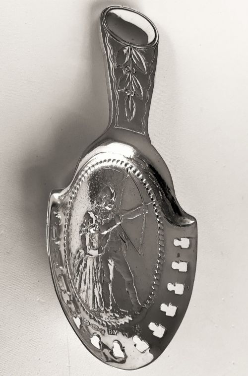 fig 1. A Chester Silver caddy spoon by Berthold Muller