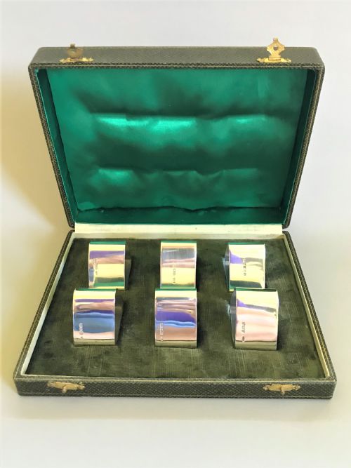 A Superb Set of 6 Boxed Silver Napkin Rings