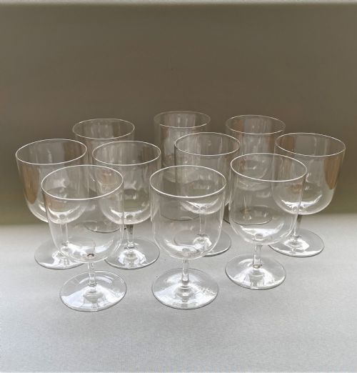 A Fine and Elegant Set of 10 Whitefriars Wine Glasses