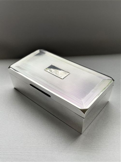 fig 1. A fabulous Art Deco silver cigarette box