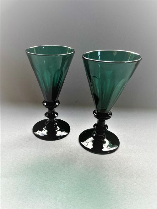 fig 1. A pair of Georgian Bristol Green wine flutes