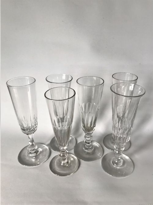fig 1. A harlequin set of 6 Victorian champagne flutes