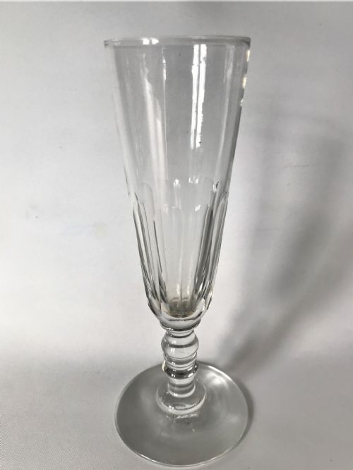 fig 3. A harlequin set of 6 Victorian champagne flutes