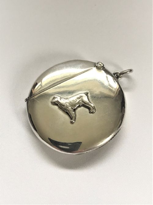 A Rare Circular Silver Spaniel Vesta