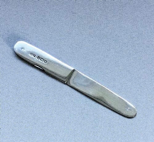 fig 1. A charming silver pocket letter opener/paper cutter combo