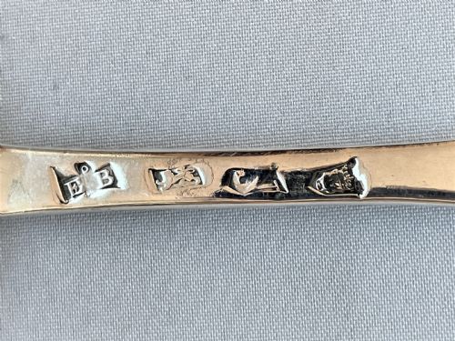 fig 2. A fabulous set of 4 rat-tail early 18th Century silver table spoons
