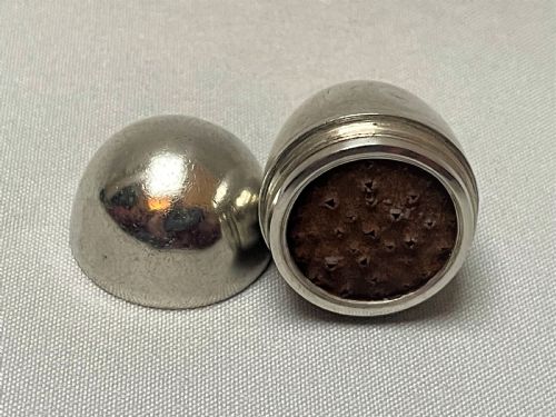 fig 1. A Georgian silver 'egg' nutmeg grater