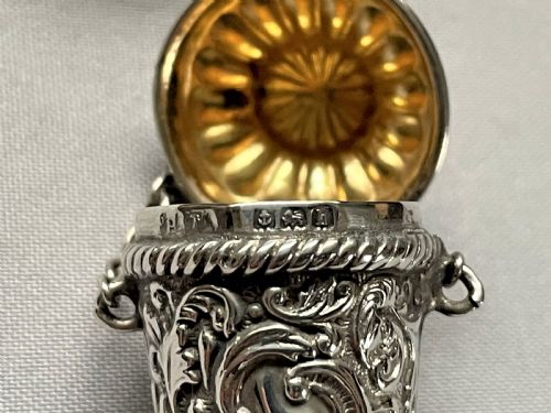 fig 1. A gorgeous Edwardian silver thimble & chatelaine case