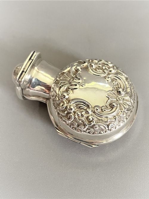 fig 1. A stunning Edwardian silver cased 'lavender salts' bottle
