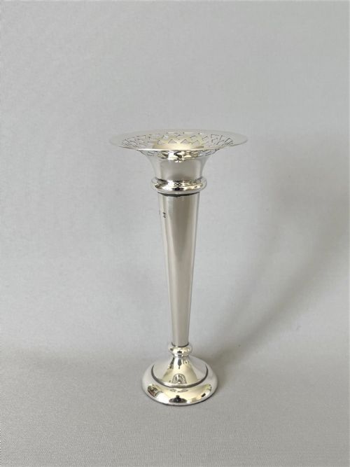 fig 1. A pretty Edwardian pierced silver specimen vase