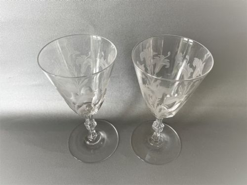 fig 1. A lovely pair of Victorian Lily etched wine glasses
