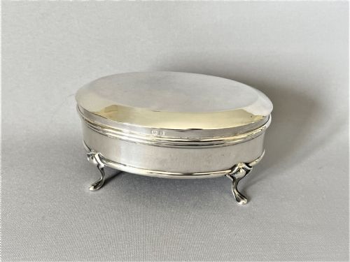 A Stylish Edwardian Silver Trinket Box