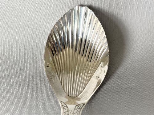 fig 1. A rare 18th Century Sheffield Assayed silver caddy spoon