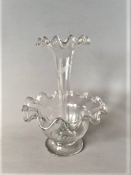 A Lovely Victorian Fern Etched Flower Vase
