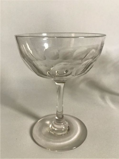 fig 1. A Harlequin Set Of 6 Victorian Champagne Bowls