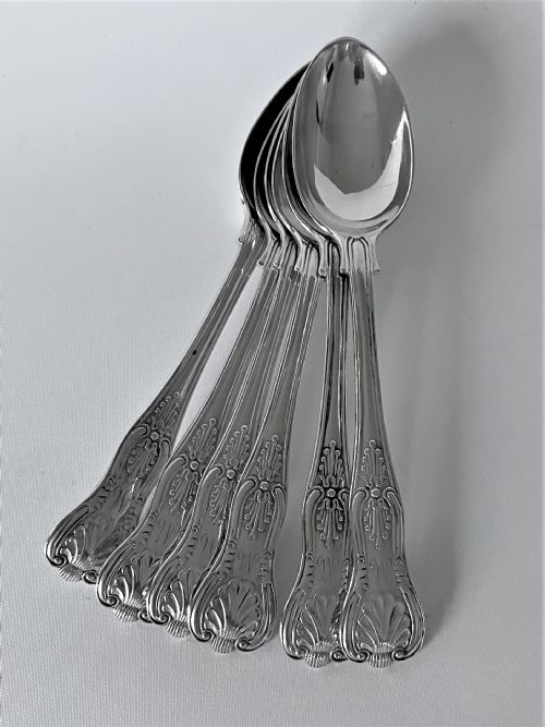 A Fine Set of 6 Kings Pattern Victorian Silver Teaspoons