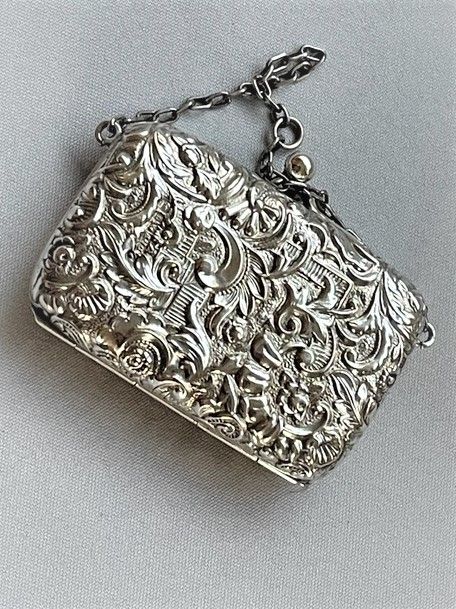 fig 1. A lovely Hallmarked Victorian Silver Coin Purse