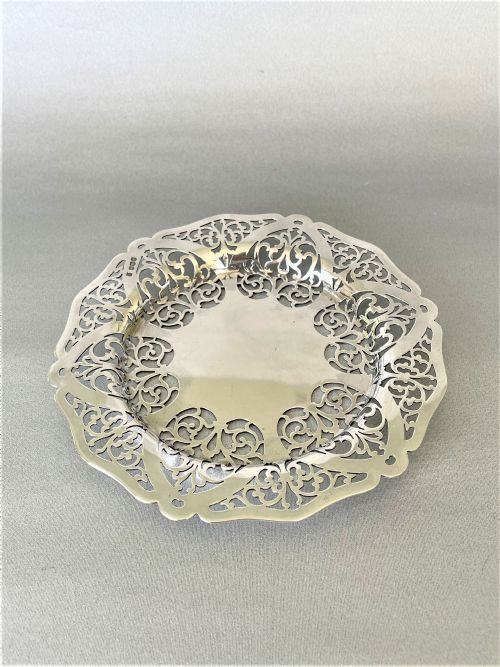 A Lovely George V Pierced Silver Wine Bottle/decanter Coaster