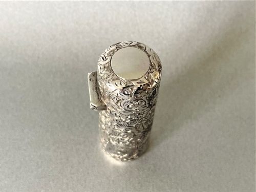 fig 1. A sought after Victorian Sampson Morden silver scent bottle
