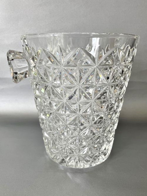 fig 1. An Art Deco glass champagne bucket