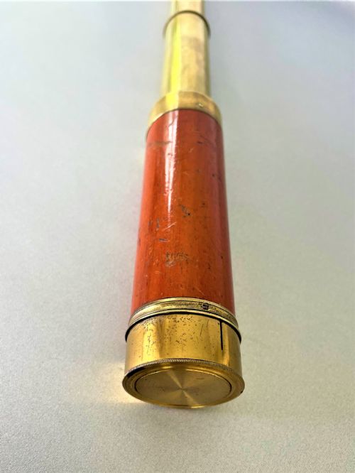 fig 1. A Victorian 3 draw brass & mahogany telescope