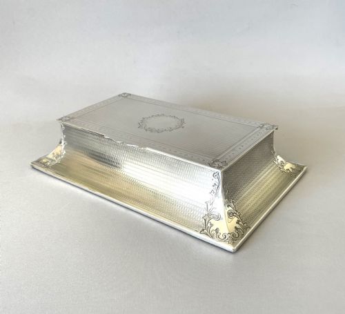 A Magnificent Edwardian Sampson Morden Large Silver Cigar Box